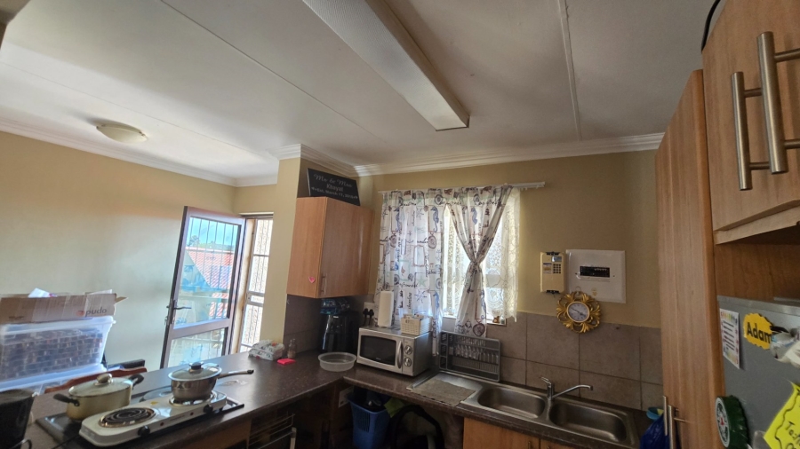 2 Bedroom Property for Sale in Pellissier Free State